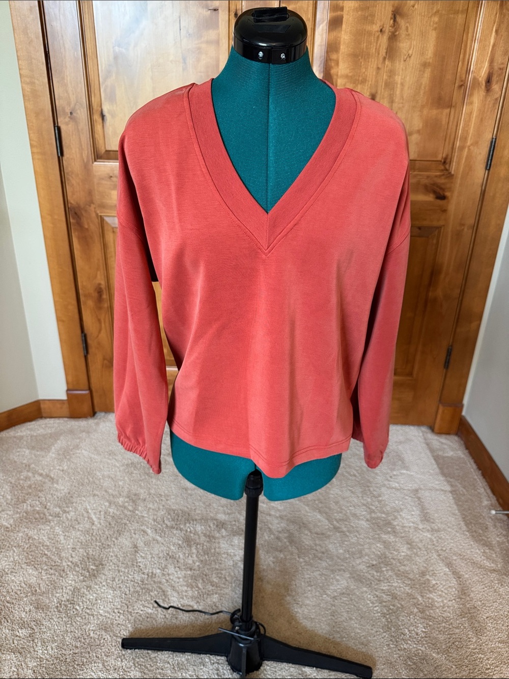 Classic V-Neck Pullover Sweater in Coral